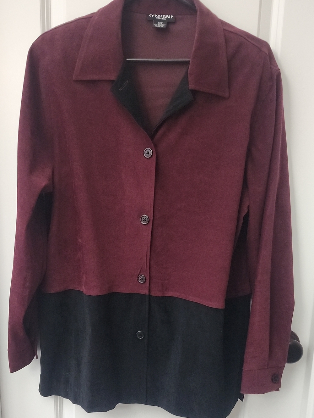 Courtenay Two-Tone Maroon and Black Button Jacket